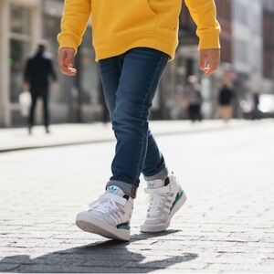 Adidas kids Sneakers NWT